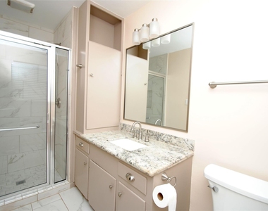 10034 Cedardale Drive - Photo Thumbnail 30