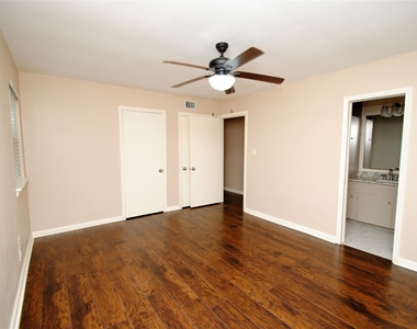 10034 Cedardale Drive - Photo Thumbnail 33