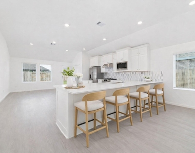 6215 Twisted Knoll Court - Photo Thumbnail 11