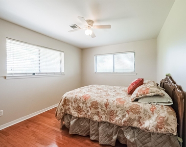 18211 Mueschke Road - Photo Thumbnail 30