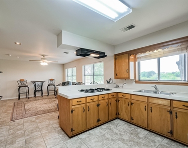 18211 Mueschke Road - Photo Thumbnail 16