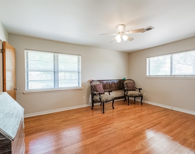 18211 Mueschke Road - Photo Thumbnail 24