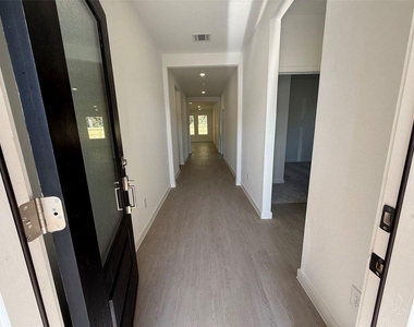 3032 Waterwood Pass Drive - Photo Thumbnail 1