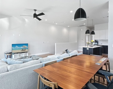 4702 Oats Street - Photo Thumbnail 5