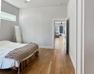 4702 Oats Street - Photo Thumbnail 9