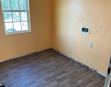 2134 Fm 1875 - Photo Thumbnail 3