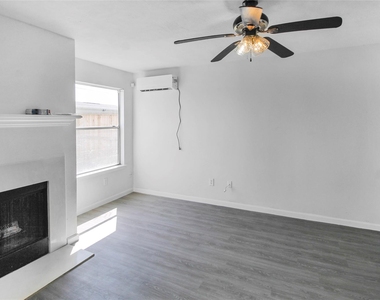 511 Chaseway Drive - Photo Thumbnail 12
