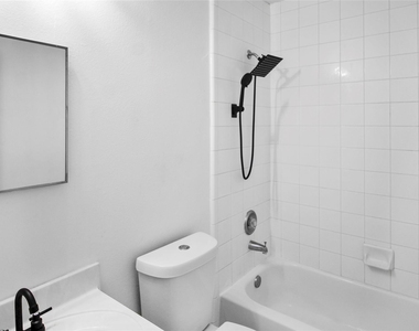 511 Chaseway Drive - Photo Thumbnail 20