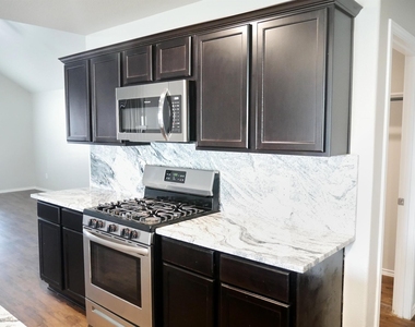 13918 Nicolet Arbor Lane - Photo Thumbnail 14