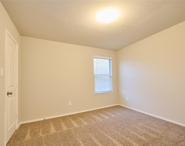 13918 Nicolet Arbor Lane - Photo Thumbnail 28