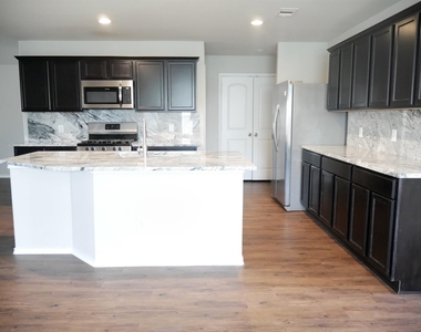 13918 Nicolet Arbor Lane - Photo Thumbnail 8