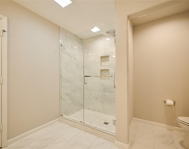 13918 Nicolet Arbor Lane - Photo Thumbnail 23