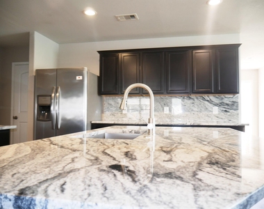 13918 Nicolet Arbor Lane - Photo Thumbnail 10