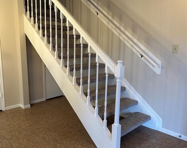 2121 Hepburn Street - Photo Thumbnail 4