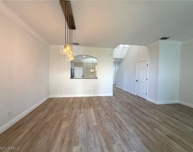 9723 Heatherstone Lake Court - Photo Thumbnail 15