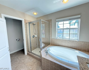 9723 Heatherstone Lake Court - Photo Thumbnail 30