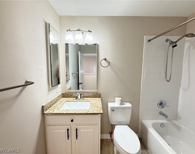 9723 Heatherstone Lake Court - Photo Thumbnail 24