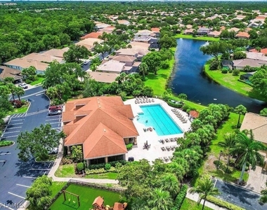 9723 Heatherstone Lake Court - Photo Thumbnail 2