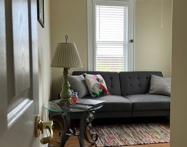 2579 2nd Street - Photo Thumbnail 8