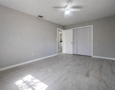 424 Cactus Circle - Photo Thumbnail 12