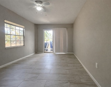 424 Cactus Circle - Photo Thumbnail 6