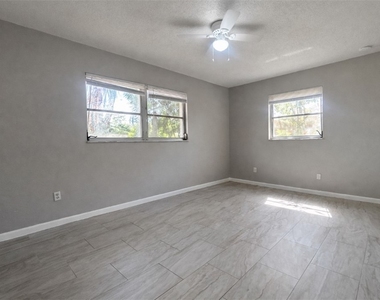 424 Cactus Circle - Photo Thumbnail 11