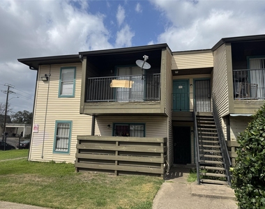 6161 Reims Road - Photo Thumbnail 6