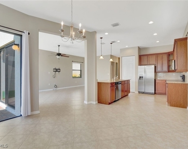 5374 Ferris Avenue - Photo Thumbnail 12