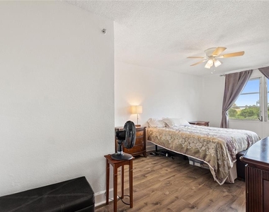 3315 58th Avenue S - Photo Thumbnail 10