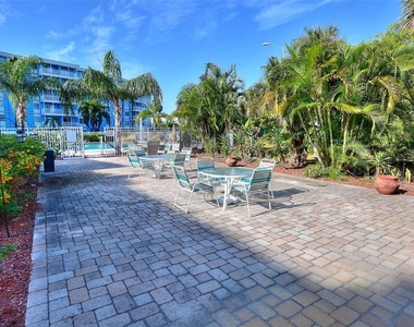 3315 58th Avenue S - Photo Thumbnail 7