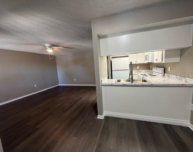 4400 Millwood Road - Photo Thumbnail 6