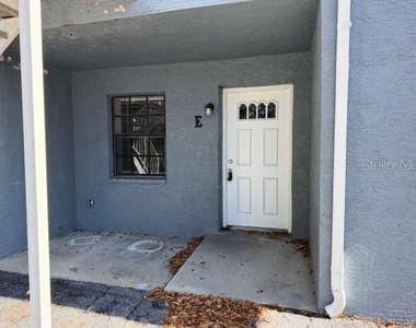 4400 Millwood Road - Photo Thumbnail 1
