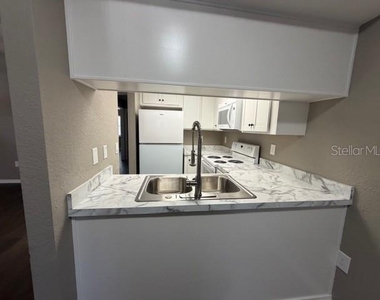 4400 Millwood Road - Photo Thumbnail 8