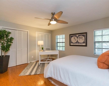 702 W Bay Street - Photo Thumbnail 17