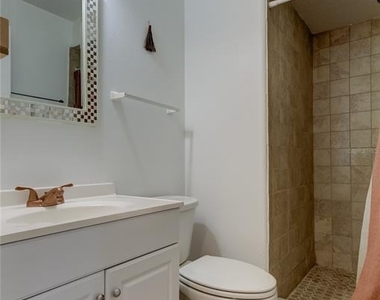 7604 S Sherrill Street - Photo Thumbnail 9