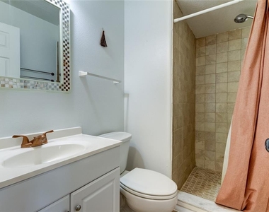 7604 S Sherrill Street - Photo Thumbnail 8
