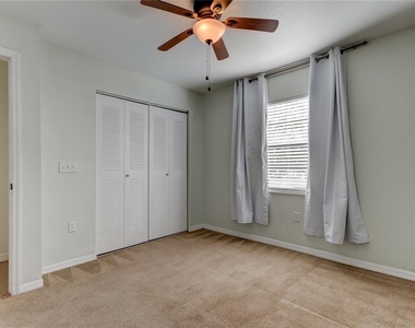 7604 S Sherrill Street - Photo Thumbnail 13