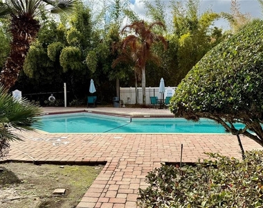 441 Fountainhead Circle - Photo Thumbnail 17