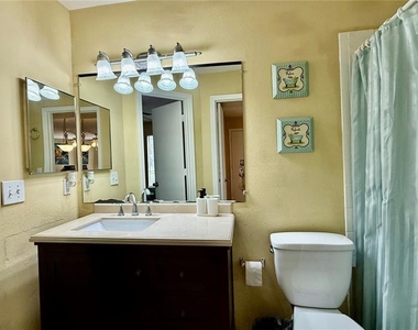 441 Fountainhead Circle - Photo Thumbnail 13