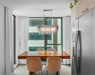 1511 Ponce De Leon Avenue - Photo Thumbnail 2