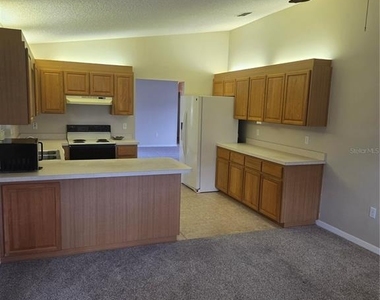 17582 Se 96th Court - Photo Thumbnail 2