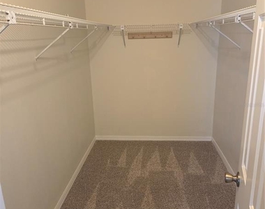17582 Se 96th Court - Photo Thumbnail 7