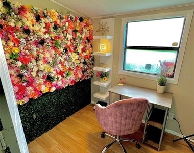 5003 Adanson Street - Photo Thumbnail 9
