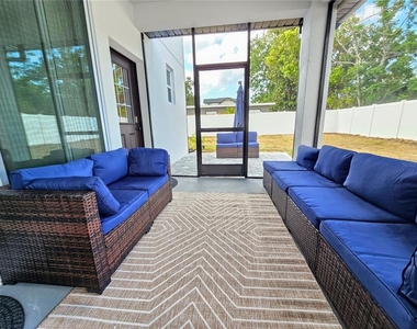 2075 Jewell Avenue - Photo Thumbnail 64