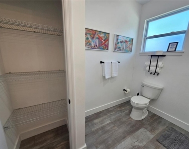2075 Jewell Avenue - Photo Thumbnail 37