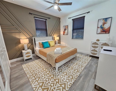 2075 Jewell Avenue - Photo Thumbnail 19
