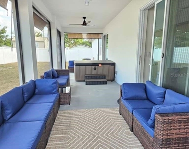 2075 Jewell Avenue - Photo Thumbnail 62