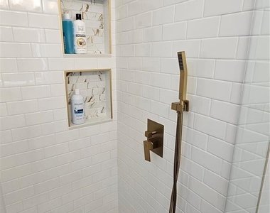 2075 Jewell Avenue - Photo Thumbnail 57