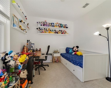 2224 Celebration Boulevard - Photo Thumbnail 7