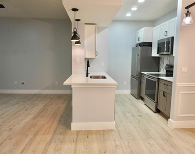 14341 Fredricksburg Drive - Photo Thumbnail 2